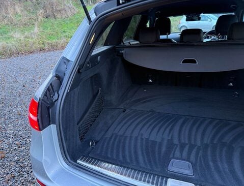 Mercedes-Benz E Class 2.0 E 220 AMG Line Night Edition Premium D Auto 5dr 48