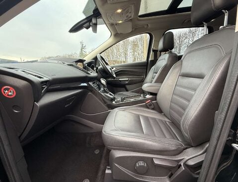 Ford Kuga 2.0 Kuga Titanium TDCI 4x4 Auto 4WD 5dr 25