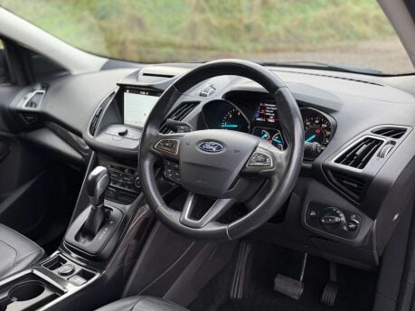 Ford Kuga 2.0 Kuga Titanium TDCI 4x4 Auto 4WD 5dr 31