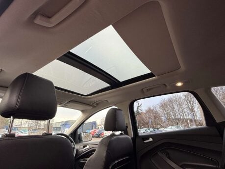 Ford Kuga 2.0 Kuga Titanium TDCI 4x4 Auto 4WD 5dr 23