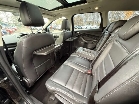 Ford Kuga 2.0 Kuga Titanium TDCI 4x4 Auto 4WD 5dr 22