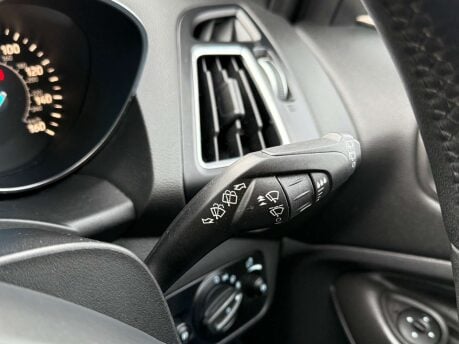 Ford Kuga 2.0 Kuga Titanium TDCI 4x4 Auto 4WD 5dr 45