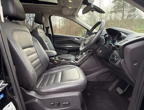 Ford Kuga 2.0 Kuga Titanium TDCI 4x4 Auto 4WD 5dr 29