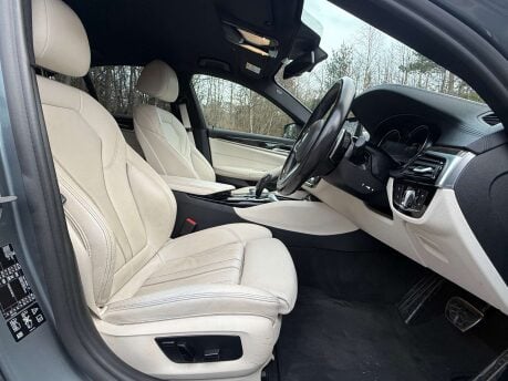 BMW 5 Series 3.0 530D xDrive M Sport Auto 4WD 4dr 29