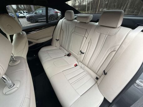 BMW 5 Series 3.0 530D xDrive M Sport Auto 4WD 4dr 21