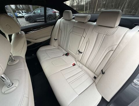 BMW 5 Series 3.0 530D xDrive M Sport Auto 4WD 4dr 21