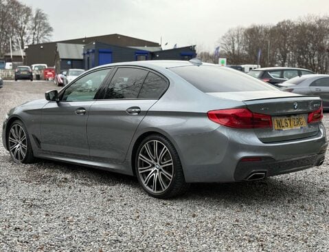 BMW 5 Series 3.0 530D xDrive M Sport Auto 4WD 4dr 6