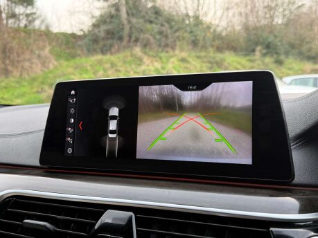 BMW 5 Series 3.0 530D xDrive M Sport Auto 4WD 4dr 43