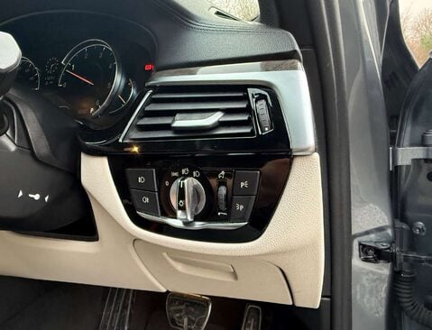 BMW 5 Series 3.0 530D xDrive M Sport Auto 4WD 4dr 35