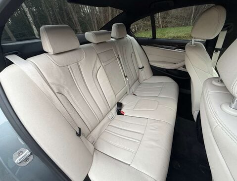 BMW 5 Series 3.0 530D xDrive M Sport Auto 4WD 4dr 18