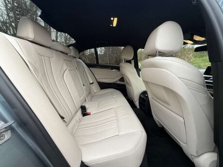 BMW 5 Series 3.0 530D xDrive M Sport Auto 4WD 4dr 17