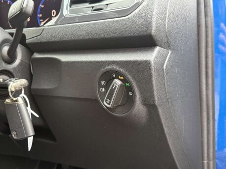 Volkswagen T-Roc 1.5 T-Roc R-Line TSi Evo 5dr 15