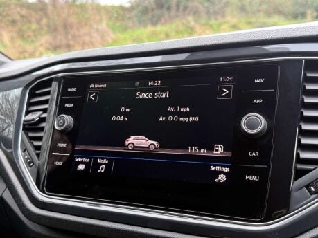 Volkswagen T-Roc 1.5 T-Roc R-Line TSi Evo 5dr 22