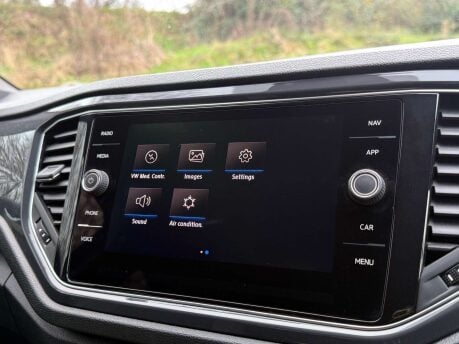 Volkswagen T-Roc 1.5 T-Roc R-Line TSi Evo 5dr 25