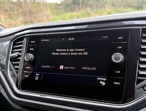 Volkswagen T-Roc 1.5 T-Roc R-Line TSi Evo 5dr 21