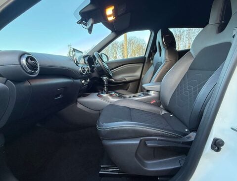 Nissan Juke 1.0 Juke Tekna DiG-T 5dr 21