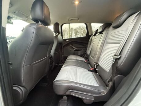 Ford Kuga 2.0 Kuga Titanium TDCI 4x4 Auto 4WD 5dr 20