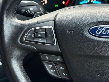 Ford Kuga 2.0 Kuga Titanium TDCI 4x4 Auto 4WD 5dr 46