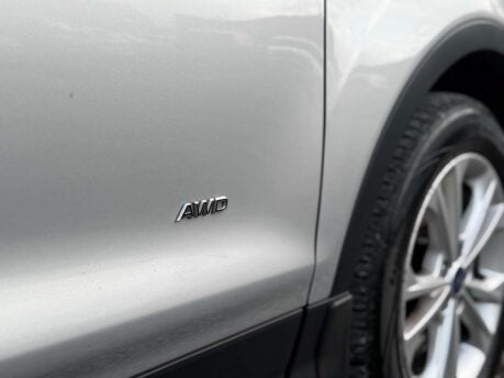 Ford Kuga 2.0 Kuga Titanium TDCI 4x4 Auto 4WD 5dr 48