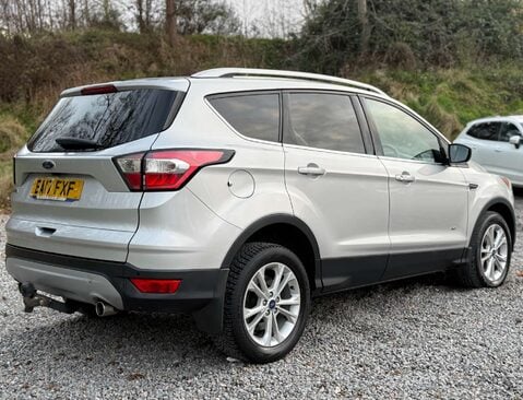 Ford Kuga 2.0 Kuga Titanium TDCI 4x4 Auto 4WD 5dr 3