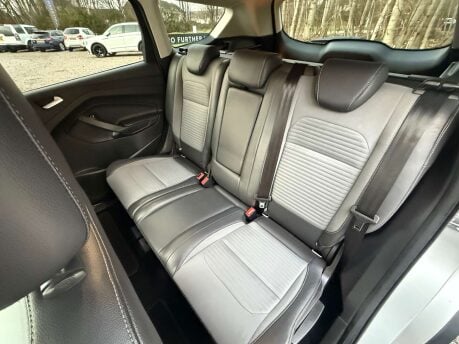 Ford Kuga 2.0 Kuga Titanium TDCI 4x4 Auto 4WD 5dr 21