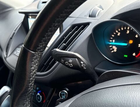 Ford Kuga 2.0 Kuga Titanium TDCI 4x4 Auto 4WD 5dr 44