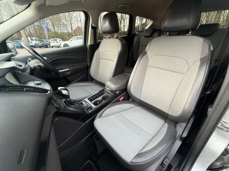 Ford Kuga 2.0 Kuga Titanium TDCI 4x4 Auto 4WD 5dr 26
