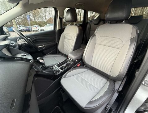 Ford Kuga 2.0 Kuga Titanium TDCI 4x4 Auto 4WD 5dr 26