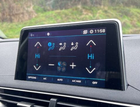 Peugeot 3008 1.2 3008 Allure PureTech S/S Auto 5dr 17