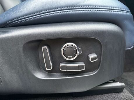 Land Rover Range Rover Sport 2.0 Range Rover Sport Autobiography Dynamic P400e Auto 4WD 5dr 35