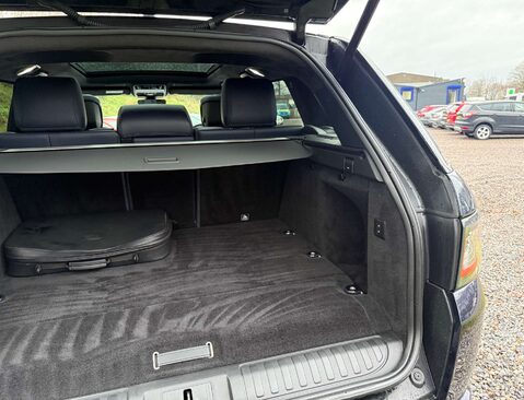 Land Rover Range Rover Sport 2.0 Range Rover Sport Autobiography Dynamic P400e Auto 4WD 5dr 14