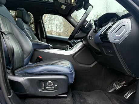 Land Rover Range Rover Sport 2.0 Range Rover Sport Autobiography Dynamic P400e Auto 4WD 5dr 34