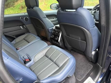 Land Rover Range Rover Sport 2.0 Range Rover Sport Autobiography Dynamic P400e Auto 4WD 5dr 18