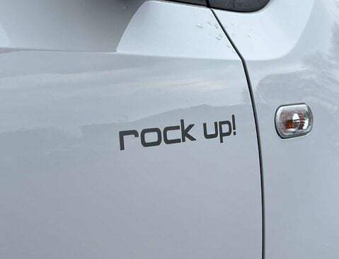 Volkswagen Up 1.0 Rock Up 3dr 41