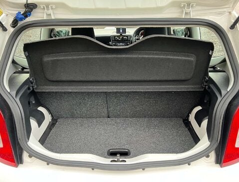 Volkswagen Up 1.0 Rock Up 3dr 15