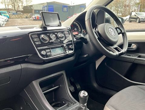 Volkswagen Up 1.0 Rock Up 3dr 19