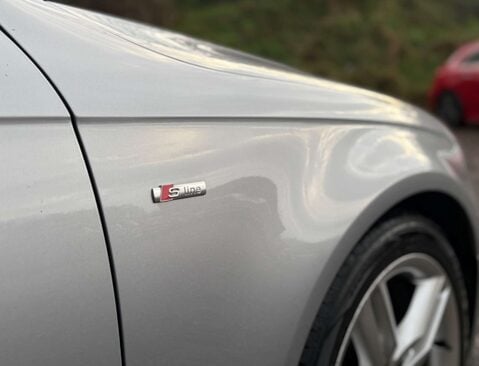 Audi A4 2.0 A4 S Line TDI Quattro Auto 4WD 4dr 47
