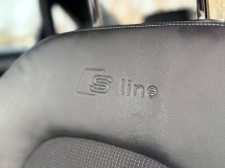 Audi A4 2.0 A4 S Line TDI Quattro Auto 4WD 4dr 23