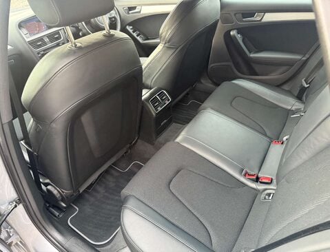 Audi A4 2.0 A4 S Line TDI Quattro Auto 4WD 4dr 16