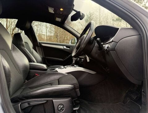 Audi A4 2.0 A4 S Line TDI Quattro Auto 4WD 4dr 26