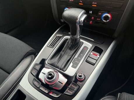 Audi A4 2.0 A4 S Line TDI Quattro Auto 4WD 4dr 41