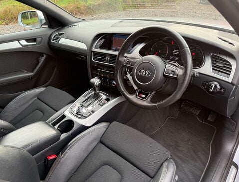 Audi A4 2.0 A4 S Line TDI Quattro Auto 4WD 4dr 24