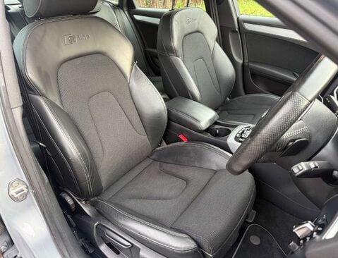 Audi A4 2.0 A4 S Line TDI Quattro Auto 4WD 4dr 27