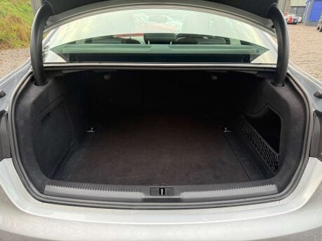 Audi A4 2.0 A4 S Line TDI Quattro Auto 4WD 4dr 12