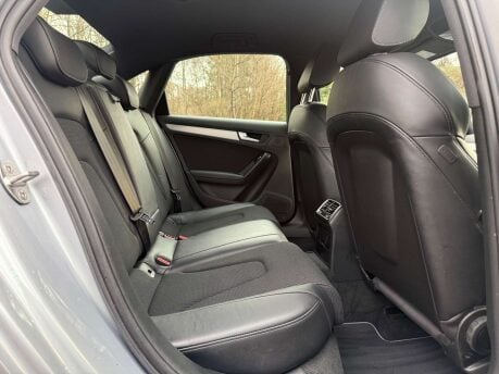 Audi A4 2.0 A4 S Line TDI Quattro Auto 4WD 4dr 14