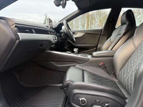 Audi A5 3.0 S5 Sportback TFSI Quattro Auto 4WD 5dr 24