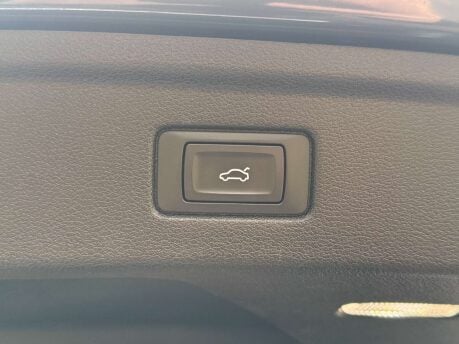 Audi A5 3.0 S5 Sportback TFSI Quattro Auto 4WD 5dr 16