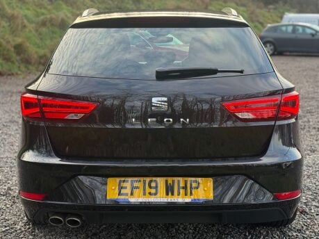 SEAT Leon 2.0 Leon Xcellence Luxury TSi Semi-Auto 5dr 5