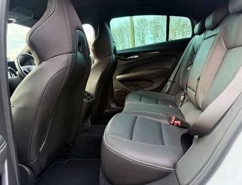 Vauxhall Insignia 2.0 Insignia GSi Nav TD 4x4 Auto 4WD 5dr 20