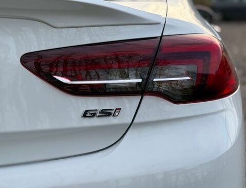 Vauxhall Insignia 2.0 Insignia GSi Nav TD 4x4 Auto 4WD 5dr 11